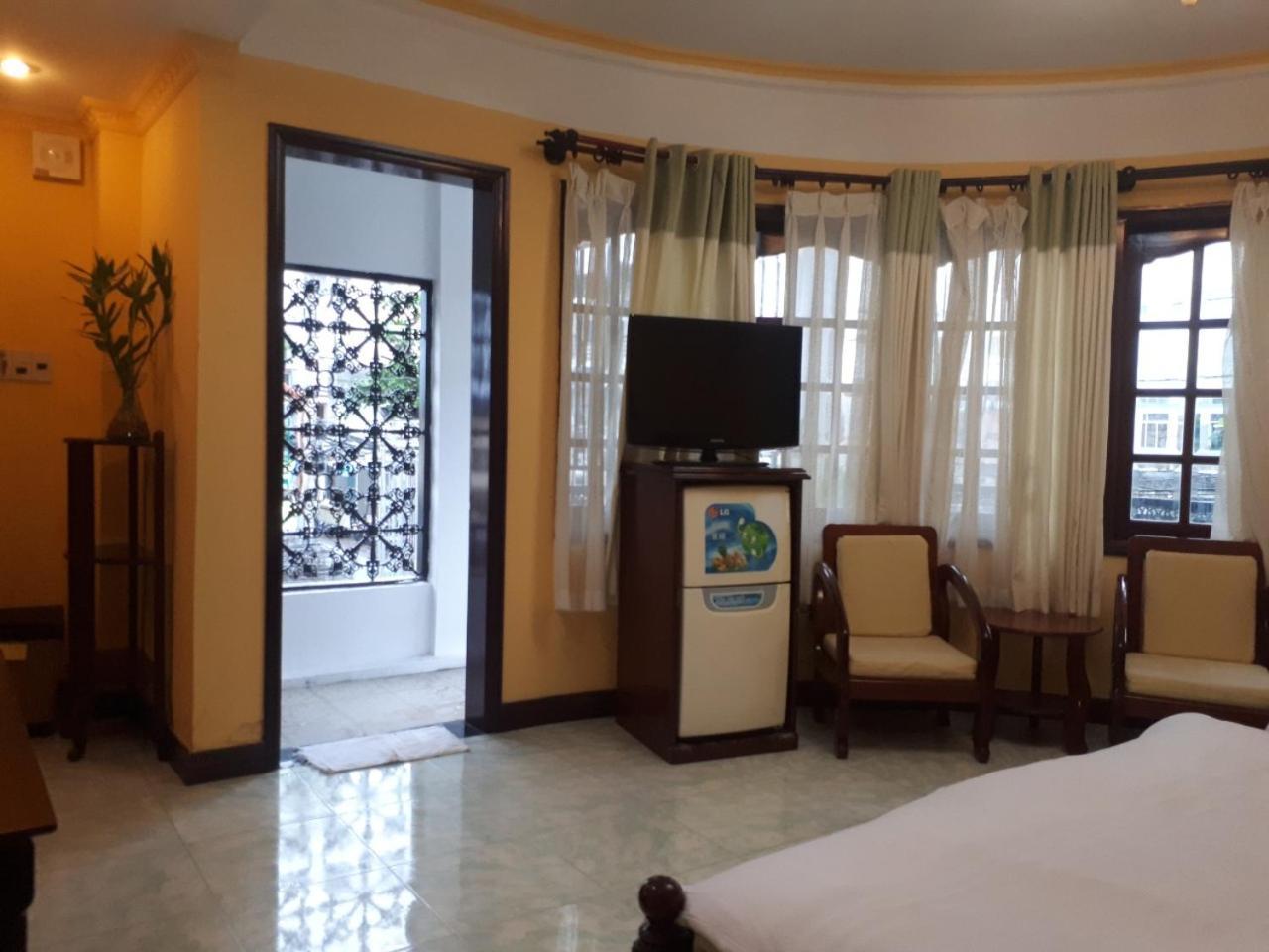 La Suisse Hotel Nha Trang Exteriör bild