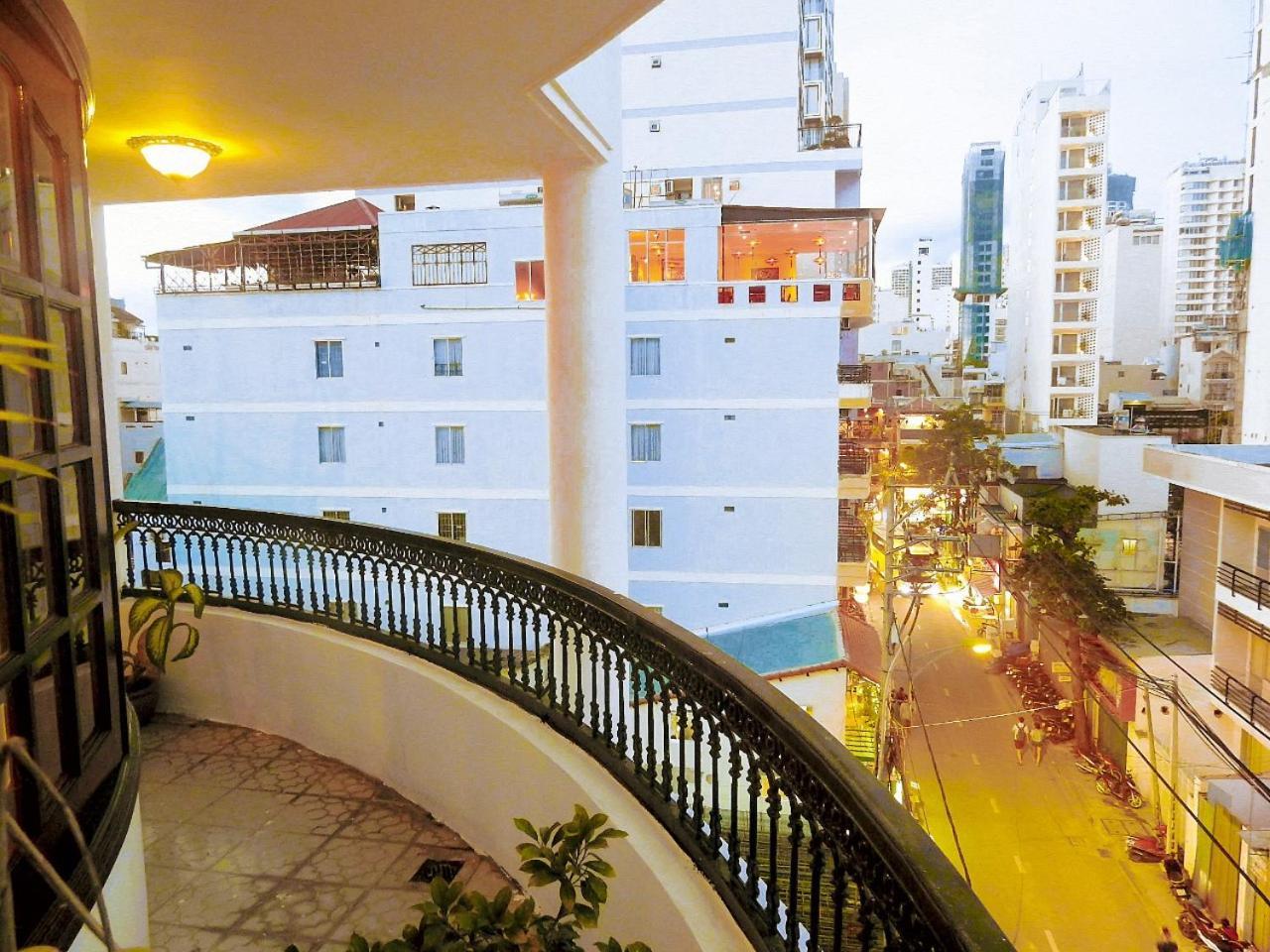 La Suisse Hotel Nha Trang Exteriör bild